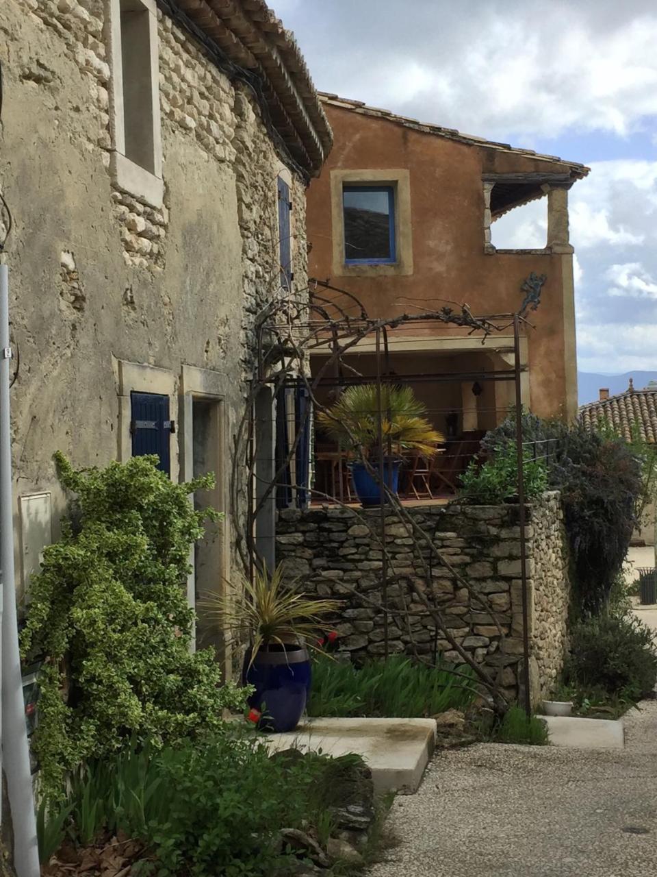Вилла La Salamandre Bleue Chantemerle-les-Grignan Экстерьер фото